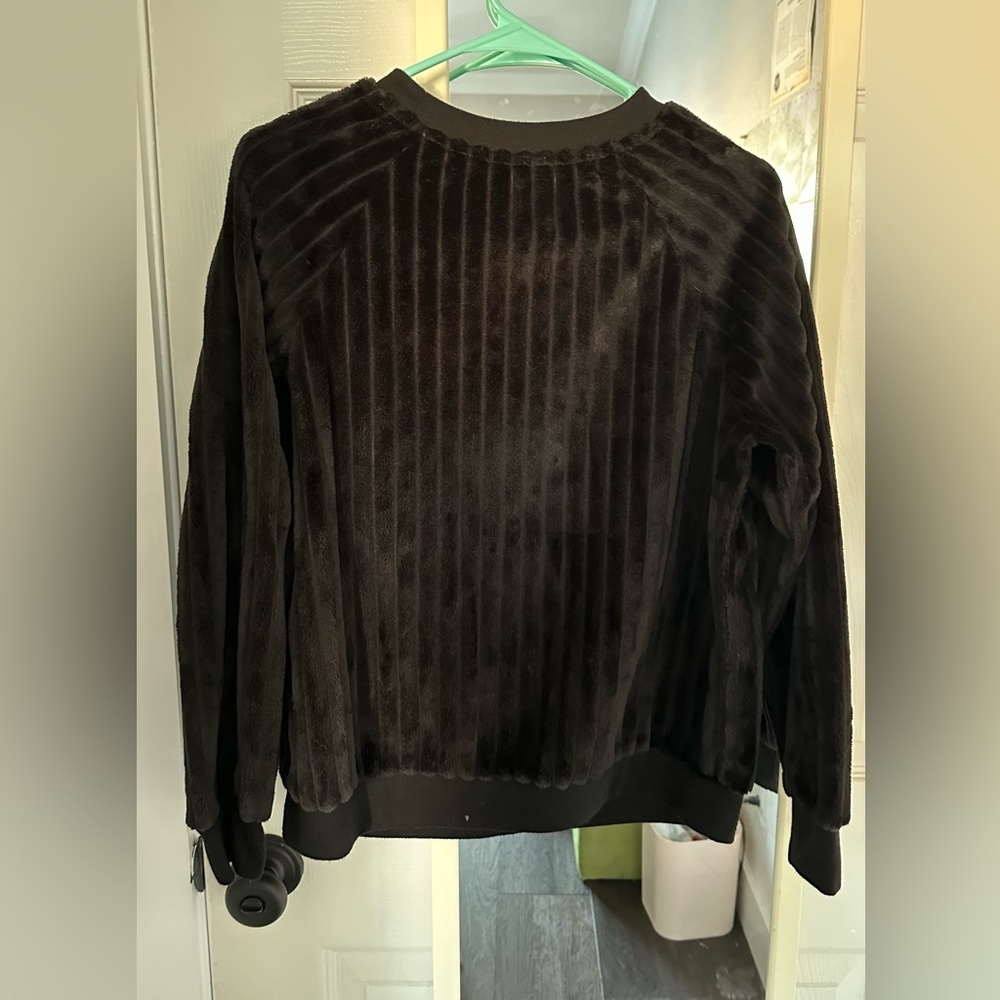 Black striped velvet long sleeve top
